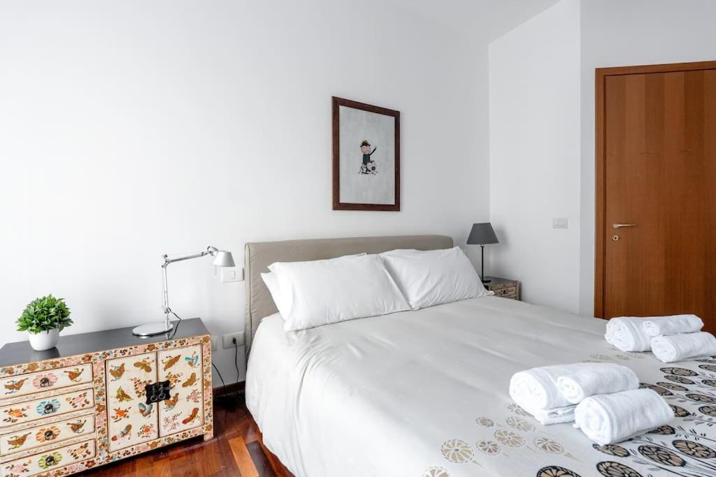 Duomo-PortaromanaXxl Home Terrace & Free Parking Milan Luaran gambar